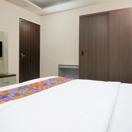 Fabhotel Bliss Premium Gurgaon Exterior photo